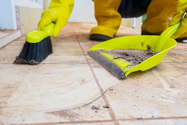 imgi_41_low-section-people-working-floor_1048944-3533521